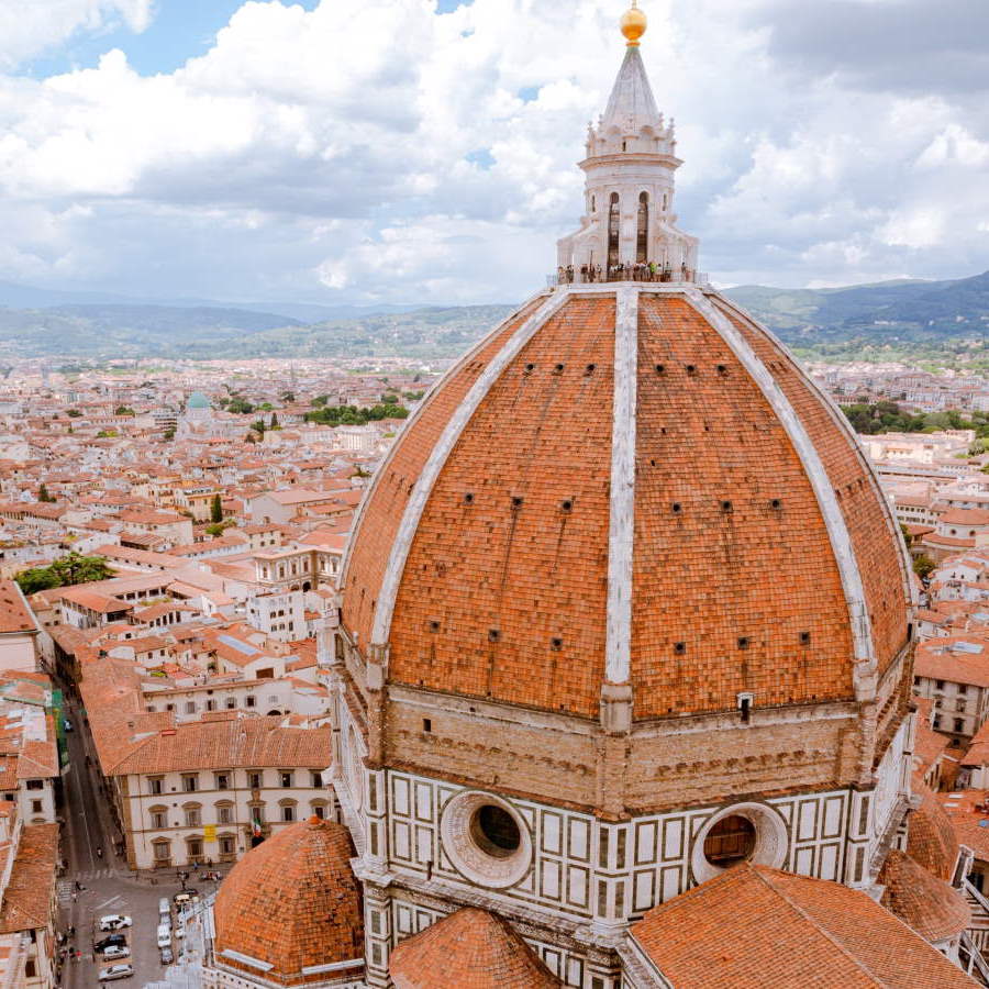 Top 10 Places To Visit In Florence Header Image